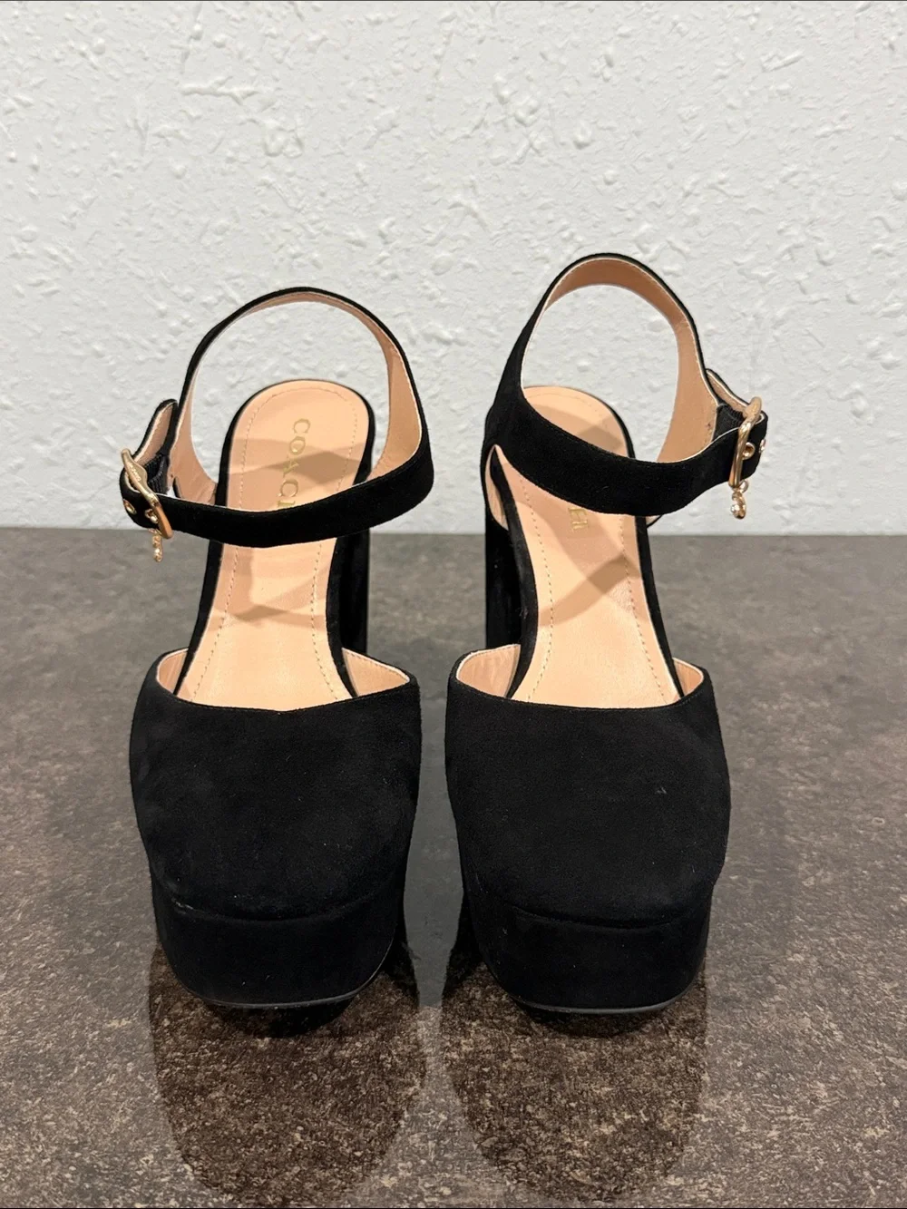 Coach Isabella Suede Black Platform Pump Heels Size 8.5